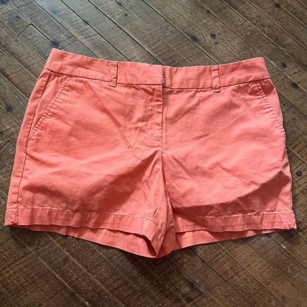 Loft orange flat front normcore size 8 minimalist. shorts
